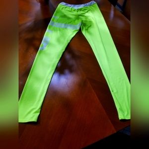 Aimn Workout Leggings Never worn | L | Lime Green